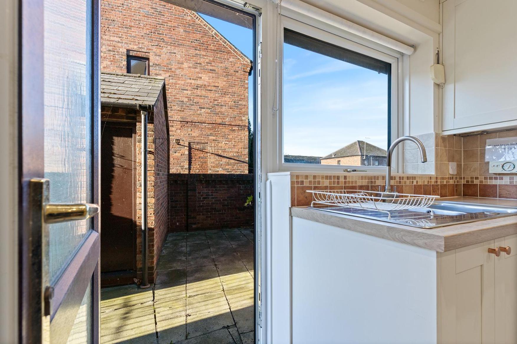 Pass The Keys Central Townhouse With Free Parking York Bagian luar foto